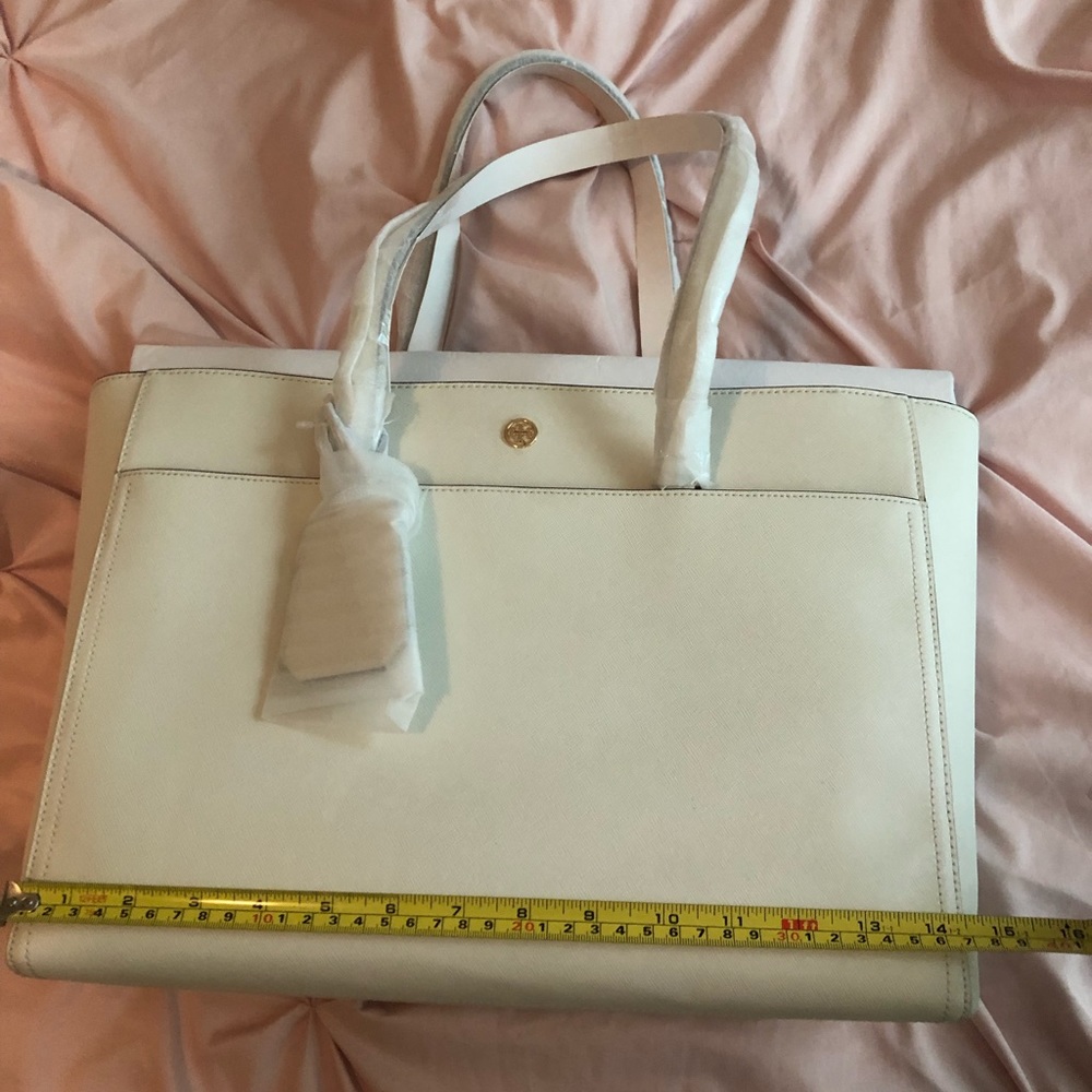 REDUCED! Today only!! New Tory Burch Large Tote - Picture 3 of 8